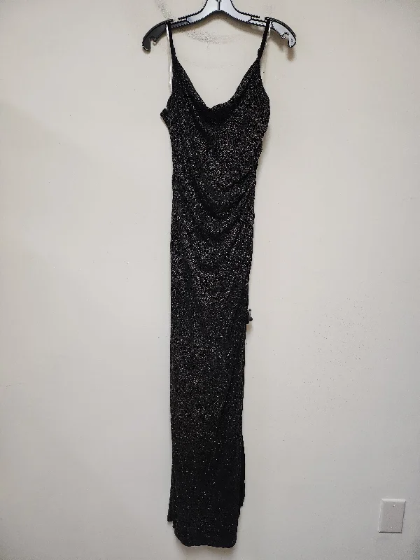 party dressDress Party Long By Clothes Mentor In Black & Silver, Size: M