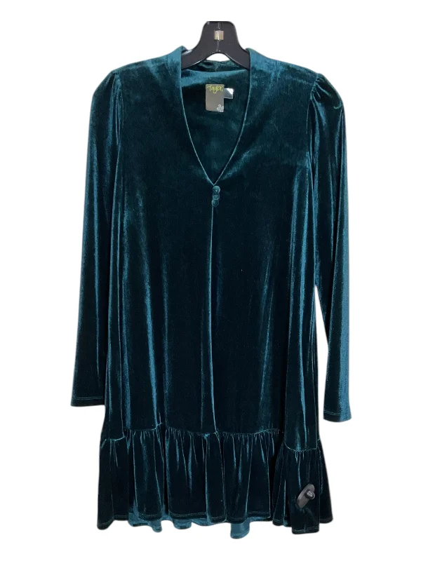 Take Advantage oversized dressDress Party Short By Taylor In Green, Size: S