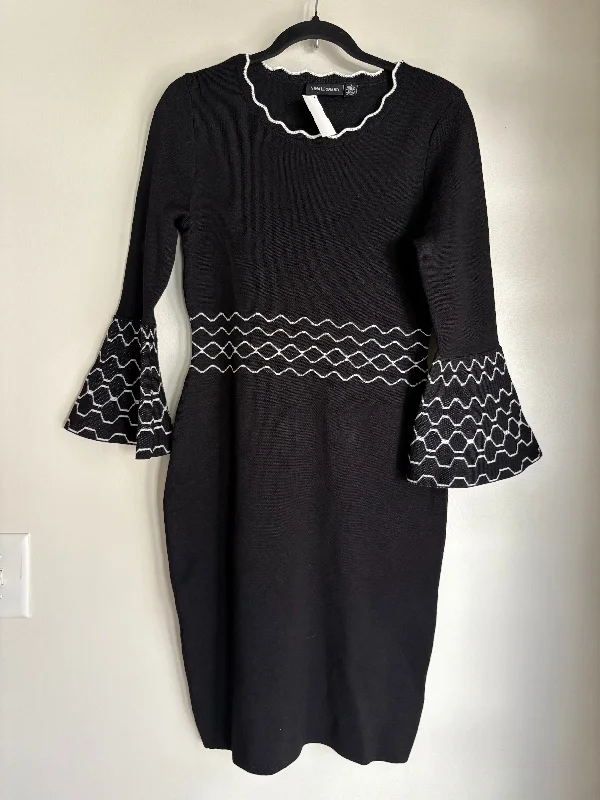 Blowout Sale wrap dressDress Work By Nina Leonard In Black & White, Size: S