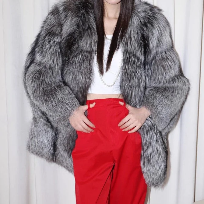 Great Bargains tailored coatWomen Silver Fox Fur Mid Length Coat