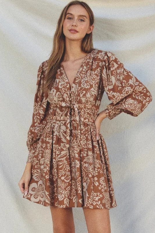 YEAR-End Clearance spaghetti strap dressPlum Printed Shirred Waist Mini Dress