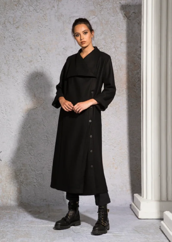 Price Blitz cozy coatStratos Coat