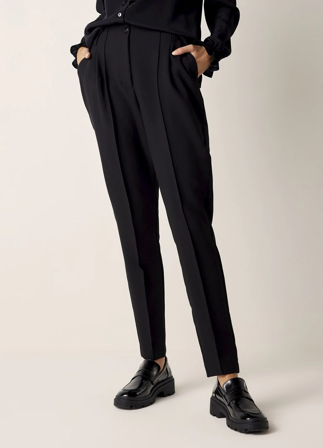 casual slip dressSummum Black Uni Foam Trousers