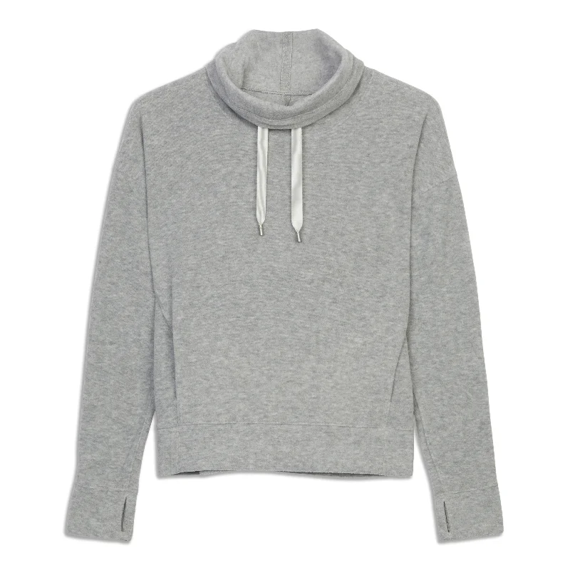 Deal Mania Go Forward Pullover Fleece - Resale
