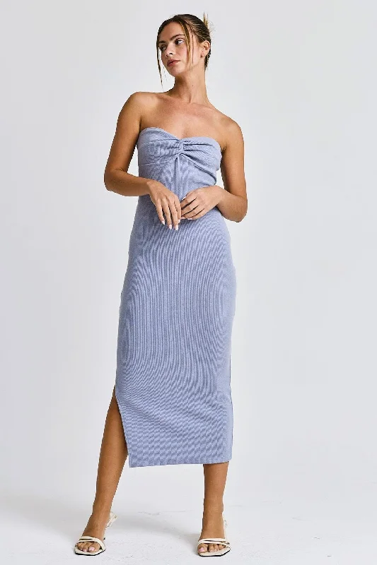 Final Sale flowy maxi dressLight Blue Strapless Twist Dress
