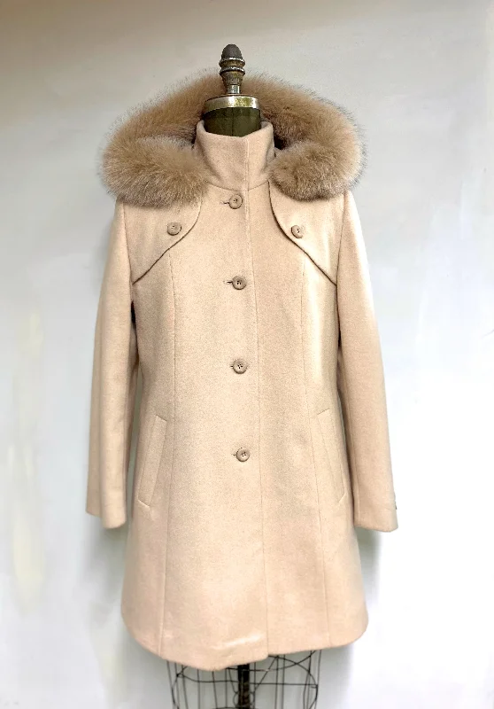 puffer jacketAmanda Coat - Pure Virgin Merino Wool - Detachable Fox Hood