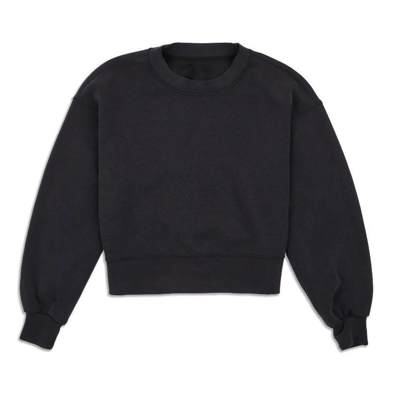 Deep Discounts Softstreme Perfectly Oversized Cropped Crew - Resale