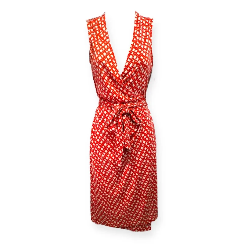 Deep Discounts puff sleeve dressJude Dress in Red & White Designer Diane Von Furstenberg, Size 2 Deep Discounts puff sleeve dressJude Dress in Red & White Designer Diane Von Furstenberg, Size 2