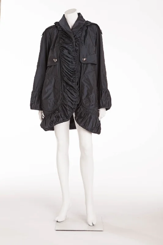 modern coatBurberry - As Seen on the 2007 Runway Collection, Long Sleeve Jacket with Ruffles - IT 40