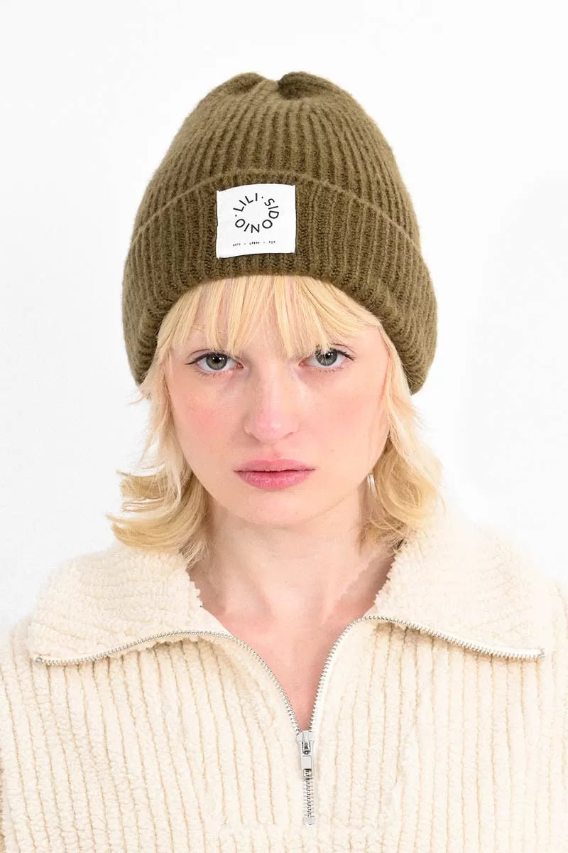 midi dressLili Sidonio Khaki Knitted Hat