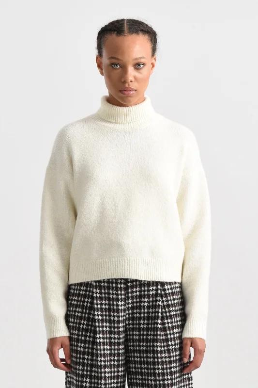 velvet dressMolly Bracken Off White Knitted Sweater