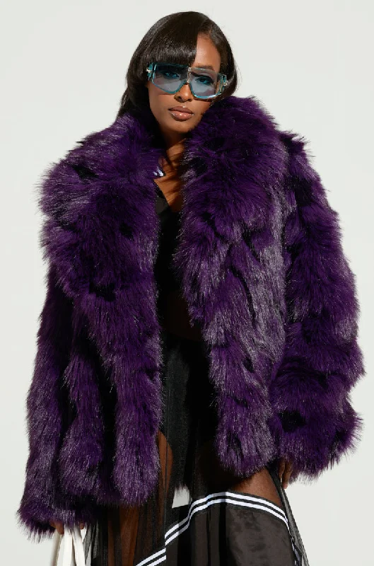 Mega Deal utility coatSHORTIE FUR COAT