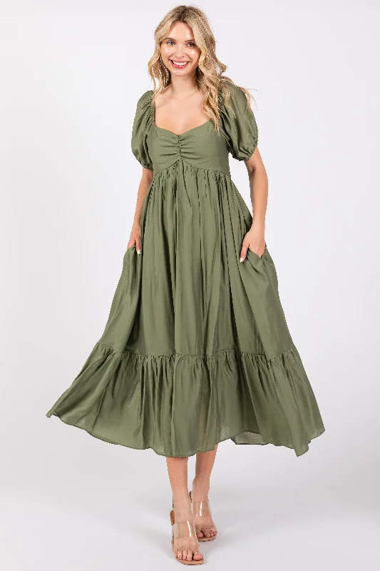 Hurry In v-neck dressOlive Ruched Sweetheart Neck Tiered Midi Dress