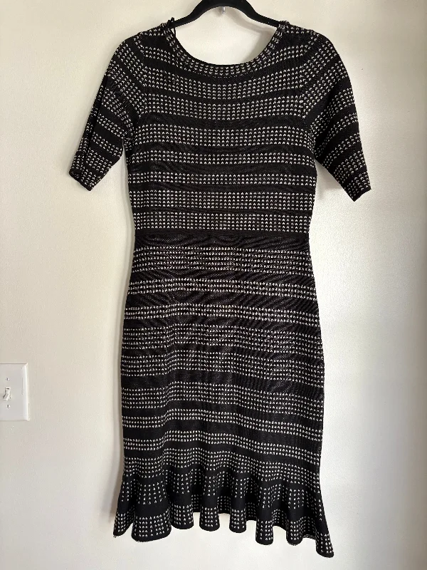 Grand Opening Sale flowy dressDress Work By Taylor In Black & White, Size: M