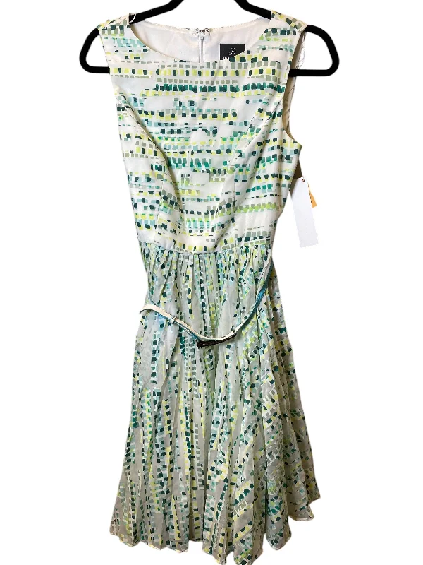 Big Savings summer dressDress Casual Midi By Adrianna Papell In Green & White, Size: S Big Savings summer dressDress Casual Midi By Adrianna Papell In Green & White, Size: S