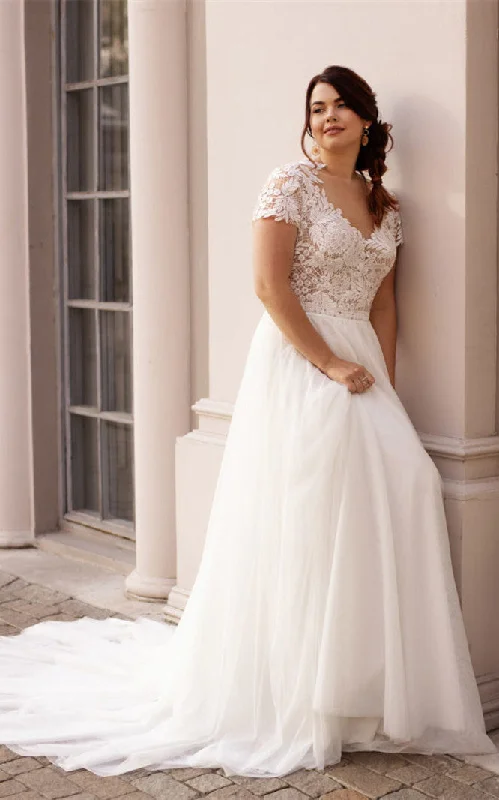 flowy evening dressCasual A Line Bateau Lace Court Train Wedding Dress with Ruching-716096