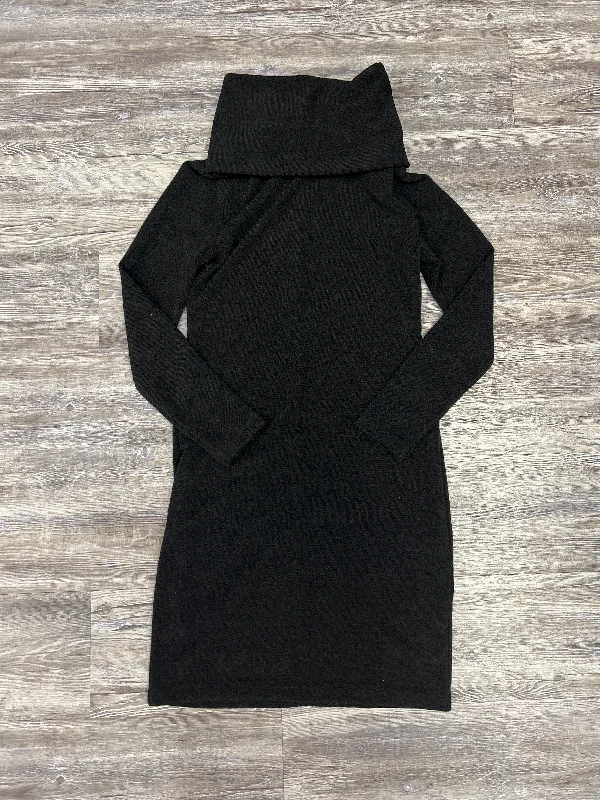 Take Advantage stylish dressDress Sweater By Banana Republic In Black, Size: Xs