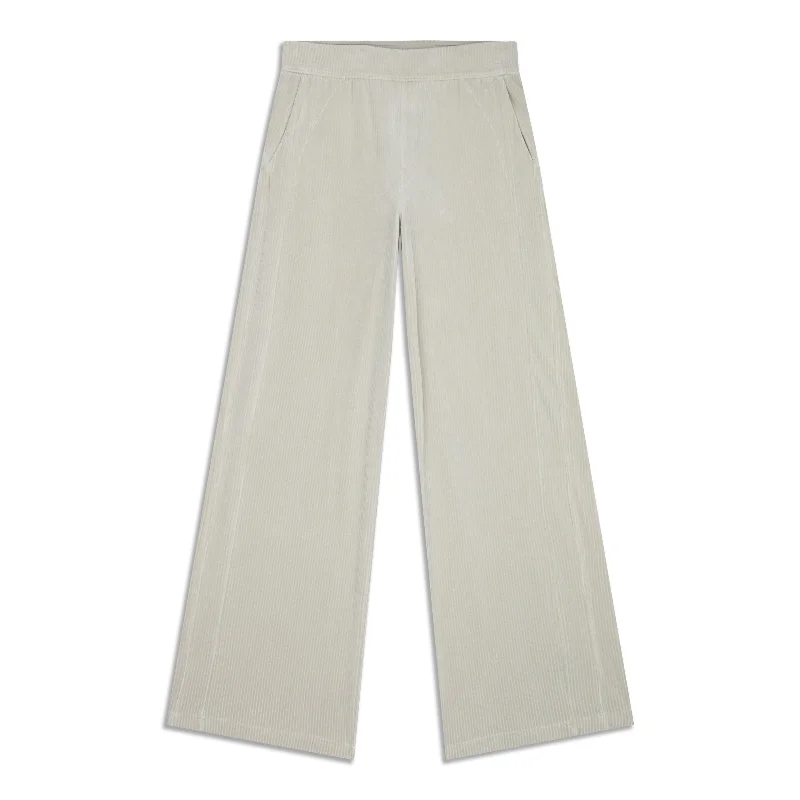Special Price Scuba Mid-Rise Wide-Leg Pant - Resale