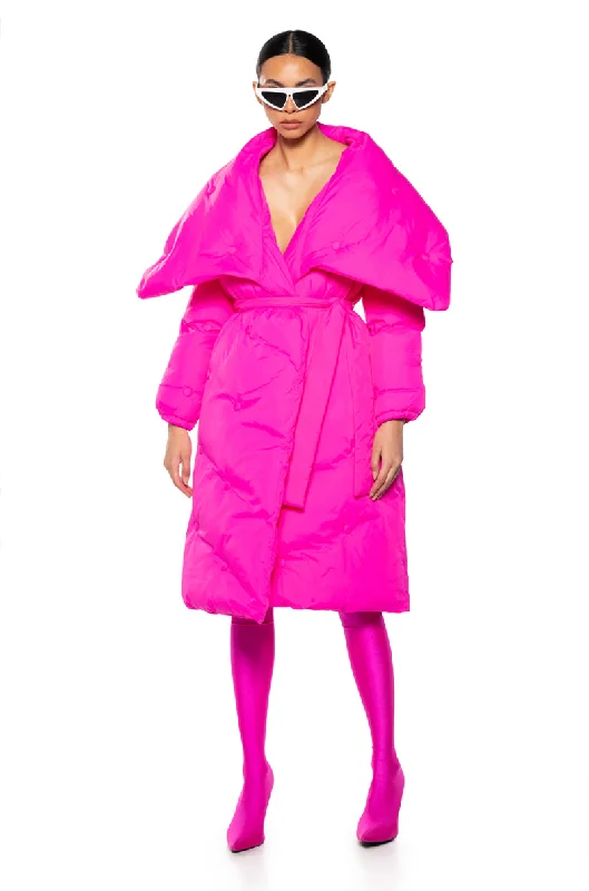 New Deals elegant coatCAMPING TUFFED PUFFER COAT IN PINK