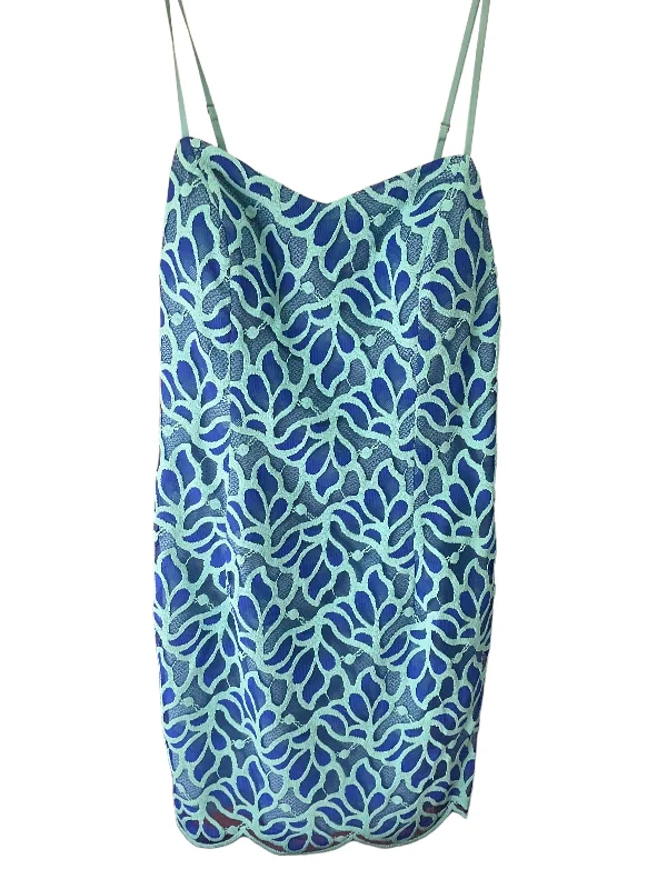 Weekend Deal trendy wrap dressBlue Dress Designer Lilly Pulitzer, Size Xs