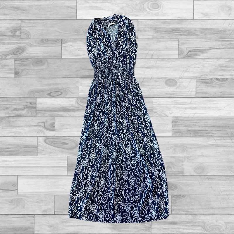 Final Markdown spaghetti strap dressDress Casual Maxi By Clothes Mentor In Blue & White, Size: M Final Markdown spaghetti strap dressDress Casual Maxi By Clothes Mentor In Blue & White, Size: M