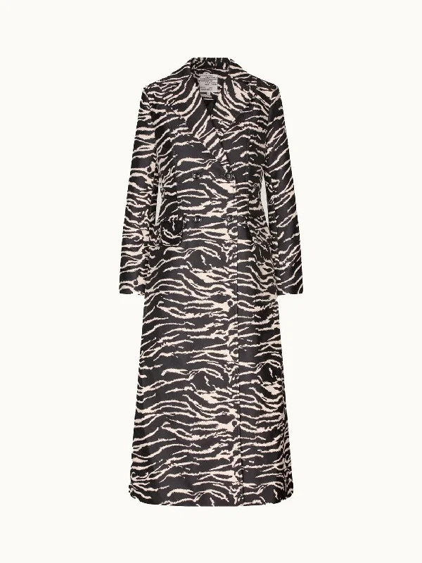 Doorbuster Deal Diana Coat In Black