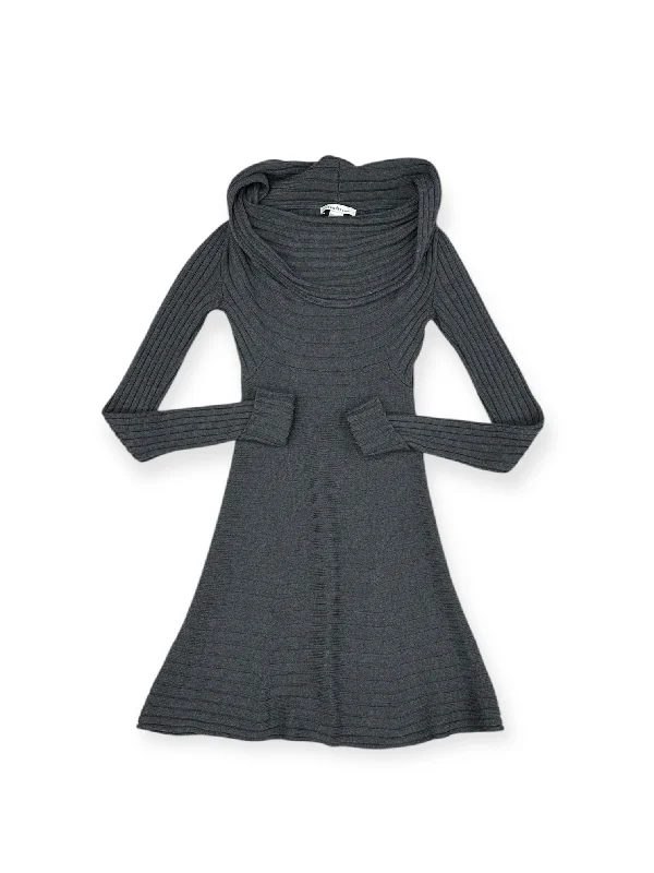 Exclusive Savings casual summer dressDress Sweater By Laundry In Grey, Size: Xs