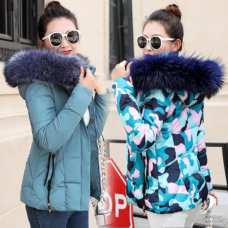 chic outerwearWinter Jacket Women Parkas for Coat Fashion Female Down Jacket With a Hood Large Faux Fur Collar Coat 2018 Autumn high quality