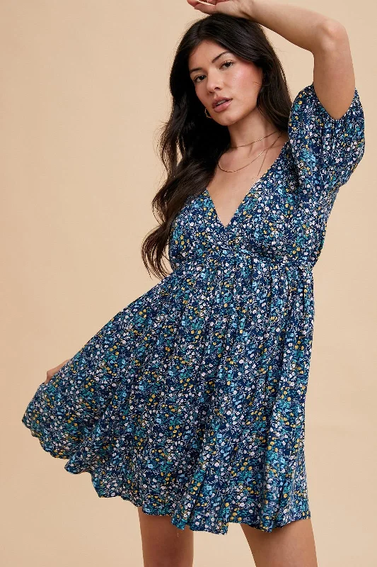 Savings Galore statement dressNavy Blue Floral V-Neck Cutout Back Dress