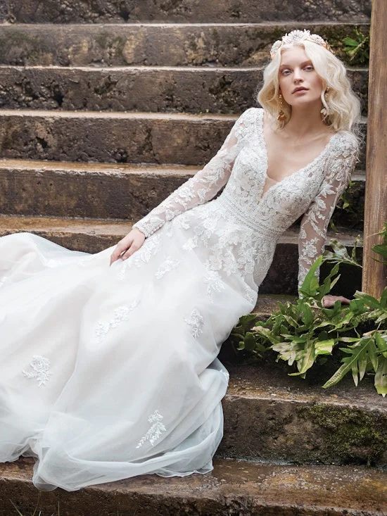 elegant shift dressRaphael | Maggie Sottero | Size 14