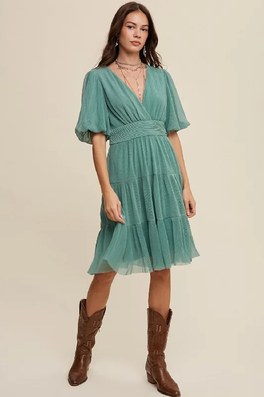 Hot Deal trendy mini dressSage V-Neck Pleated Mesh Cinched Waist Midi Dress
