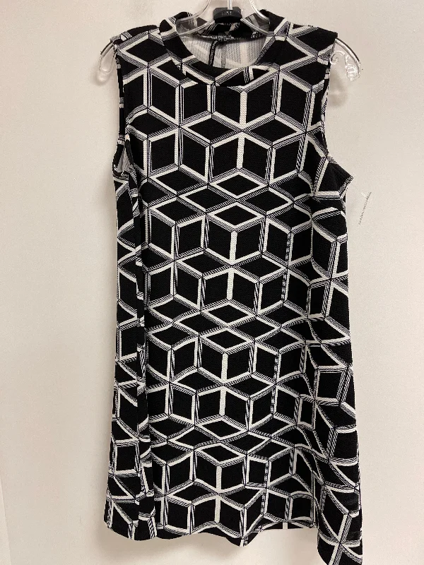 Super Sale t-shirt dressDress Casual Short By Clothes Mentor In Black, Size: M