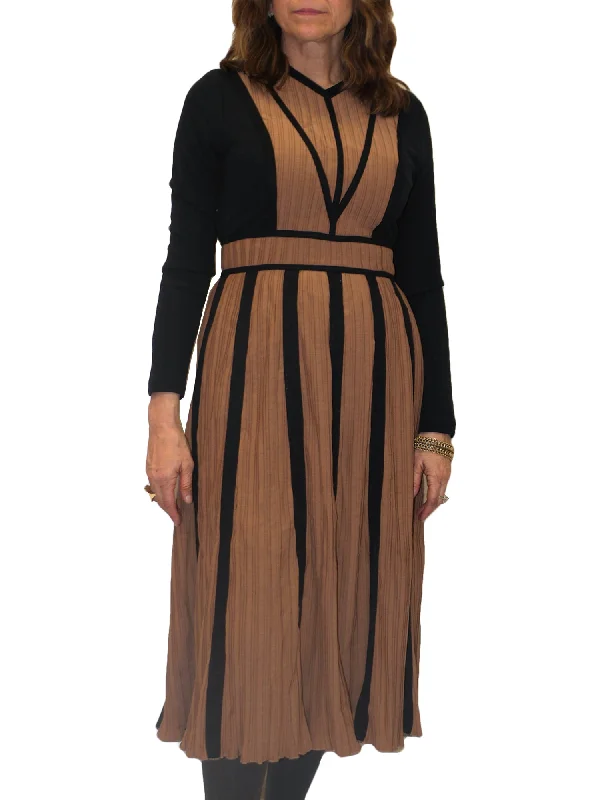 oversized dressAri Pleated Long Sleeve Dress