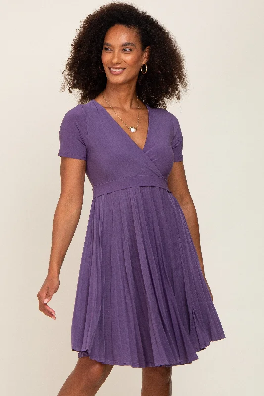 Savings Spectacular floral dressPlum Pleated Nursing Dress