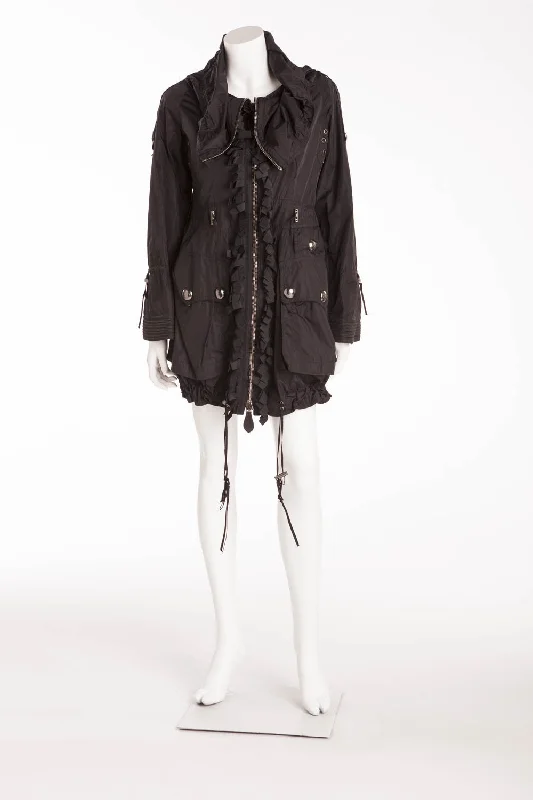 chic wool coatBurberry - As Seen on the 2007 Runway Collection, Black Zip Up Coat - IT 40