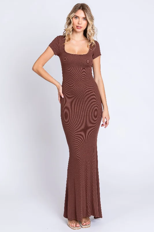 Extra Savings mini dressBrown Ribbed Scoop Neck Maxi Dress