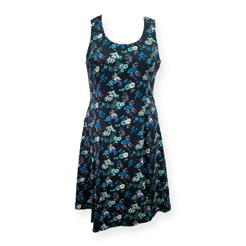 Savings Galore trendy wrap dressFloral Sleeveless A-Line Dress Designer Derek Lam, Size M
