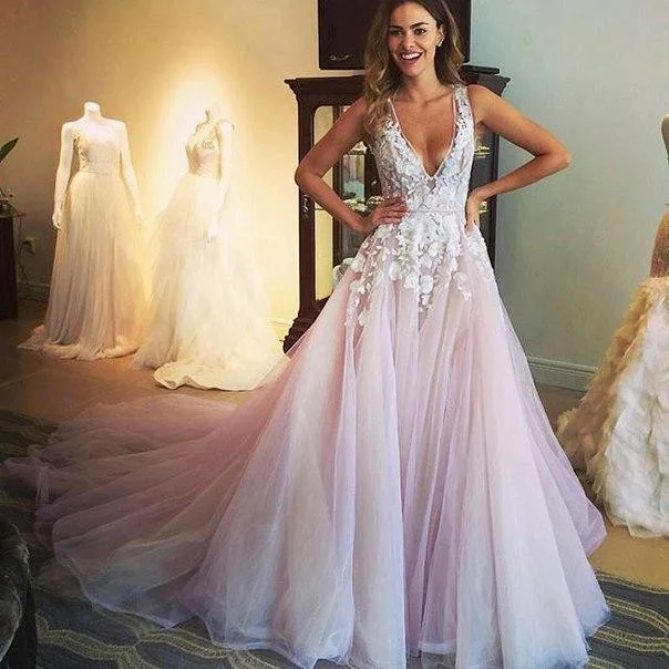 cocktail dressGorgeous Sleeveless V-Neck 2016 Prom Dress Tulle Appliques